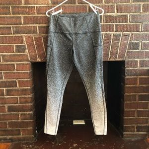 C9 Black/White High-Rise Full-Length Leggings L